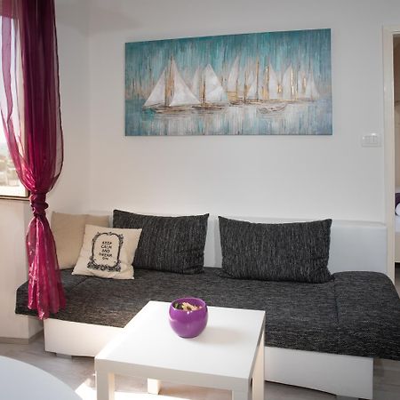 Apartment Riva Rovinj Exterior foto