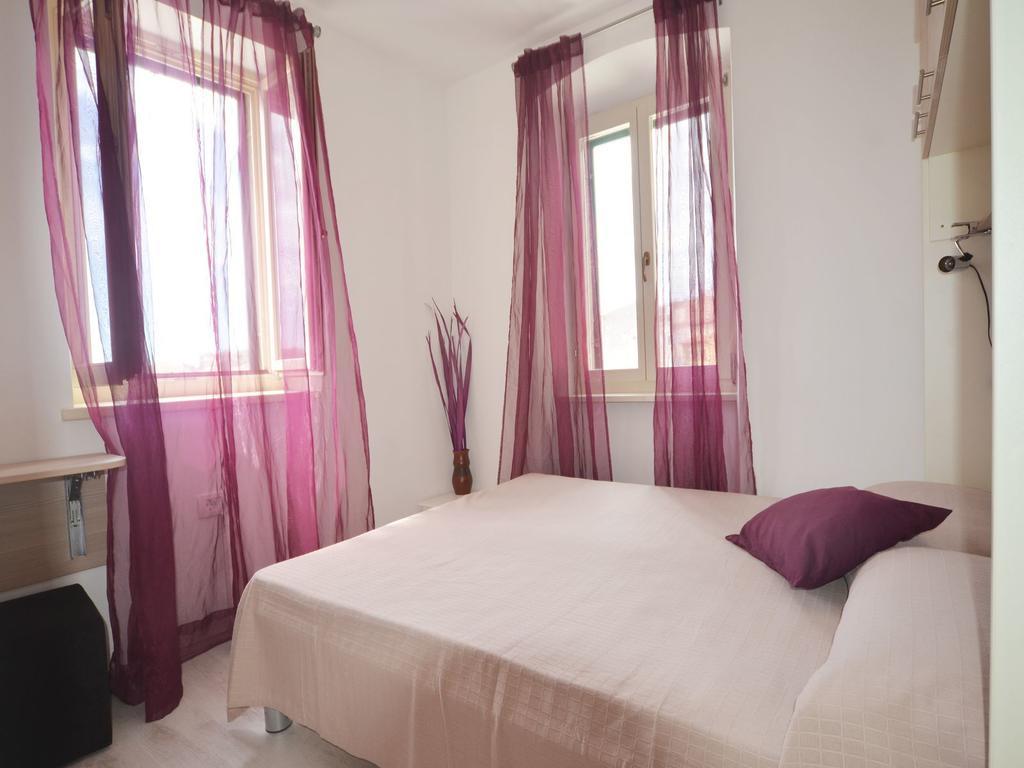 Apartment Riva Rovinj Cameră foto