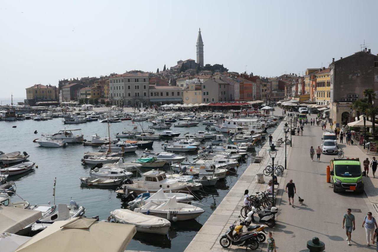 Apartment Riva Rovinj Exterior foto